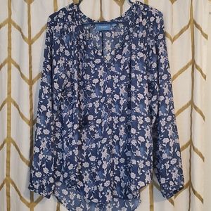 Simply Vera Blouse